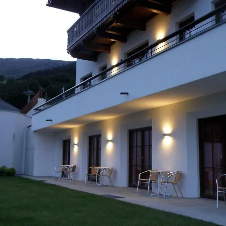 Отель Garni Frommes 4*