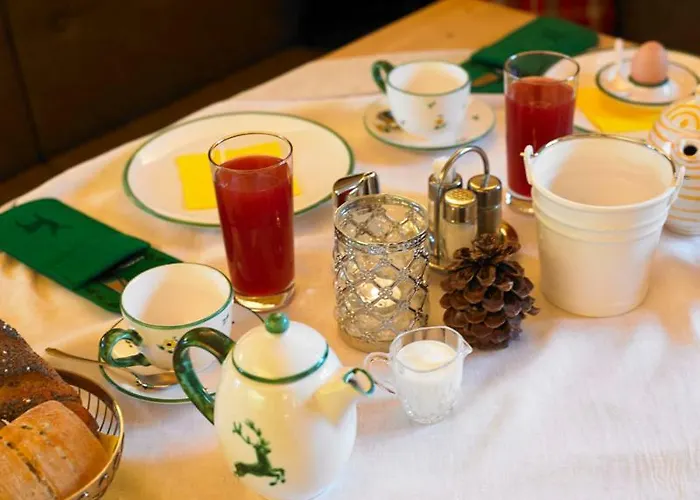 Garni Frommes Szálloda 4*